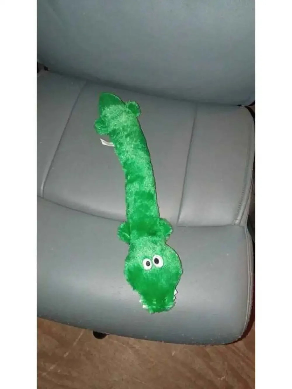 New Green Plush Alligator Dog Chew Toy - Soft and Durable
